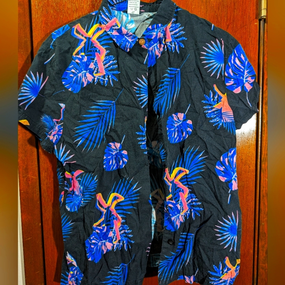 DB button up!